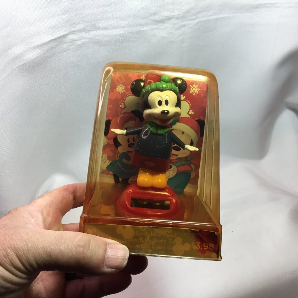 Disney Mickey with Santa Hat Solar Bobble Head Christmas NEW